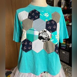 Hexie Quilt TShirt Teal
